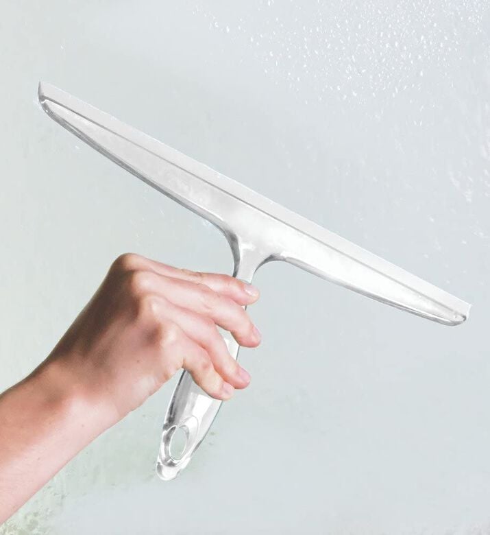 Clara Plastic Suction Hook Wiper