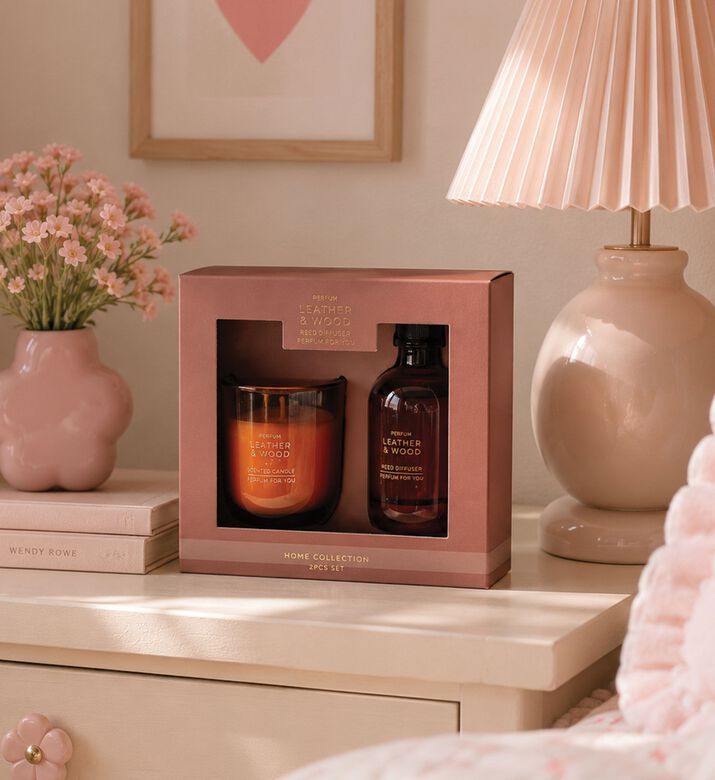 Home Deco and More Diffuser 2-piece Gift Set, Packshot View
