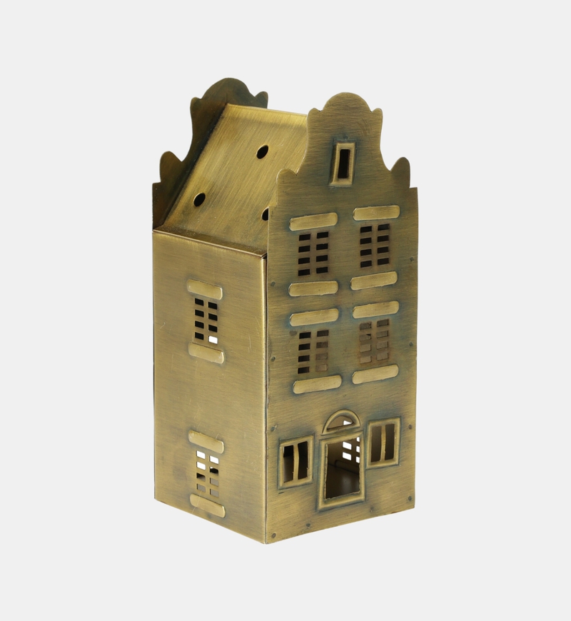 Brass House Winter Decoration