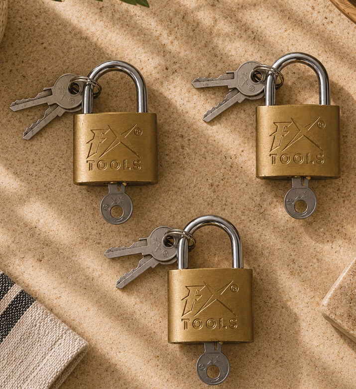 Home Deco and More Metal Padlock 3-piece Set, Packshot View