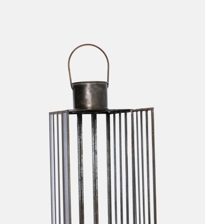 Quad Righe Lantern Decor Accent
