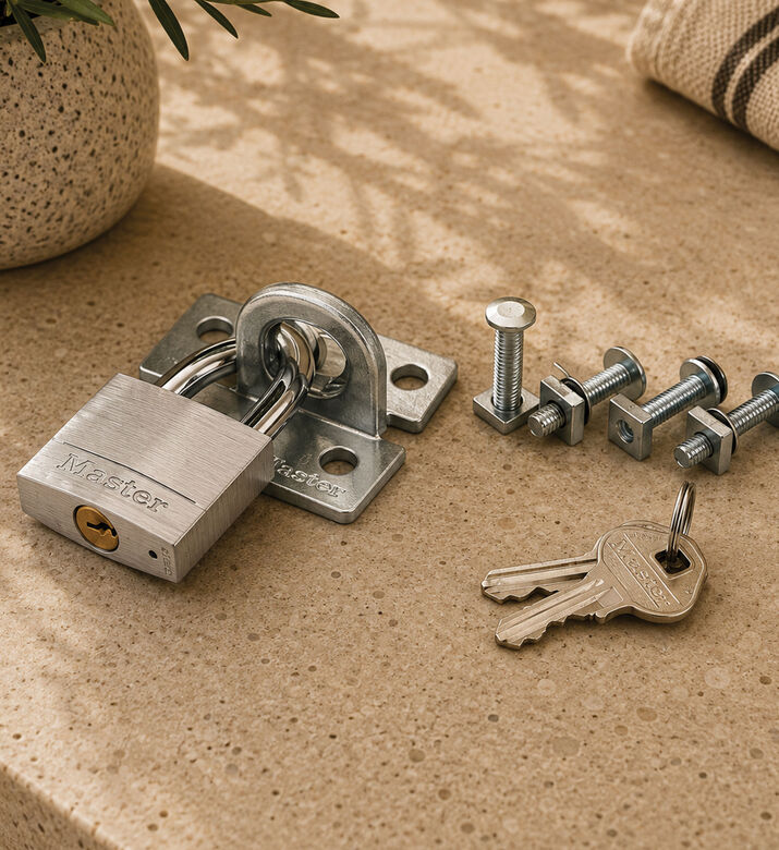 Master Lock Stainless Steel Bolt Clamp Lock Set, Packshot View