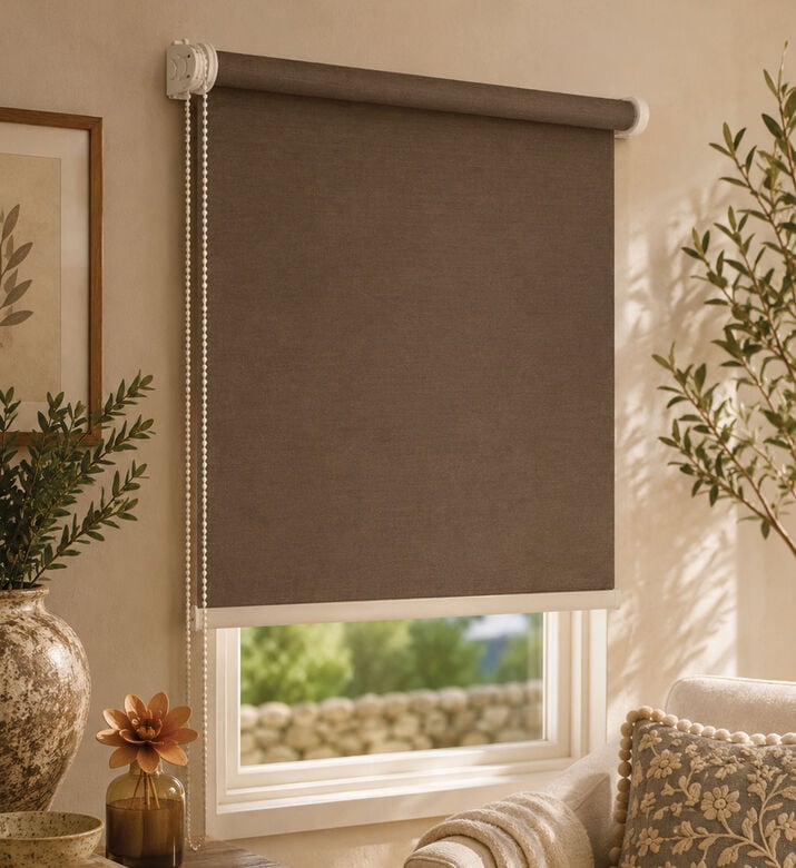 Luance Blackout Roller Blind Curtain, Packshot View