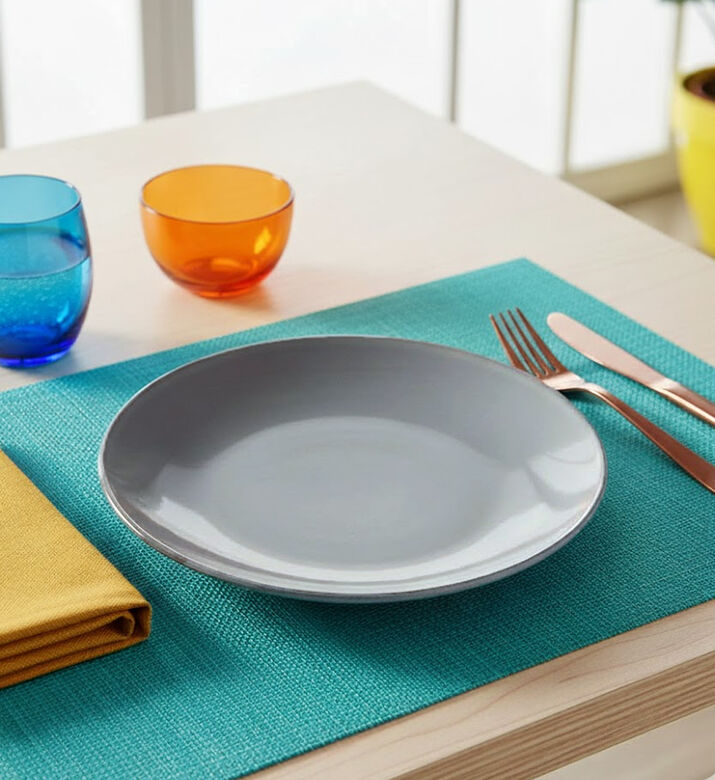 Home Deco and More Ceramic Dinner Plate, Packshot View