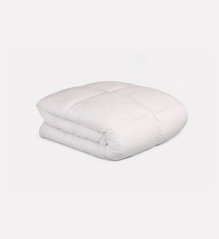 Home Deco and More Cotton Sateen Fibre Duvet, White, 240x220-cm, Packshot View