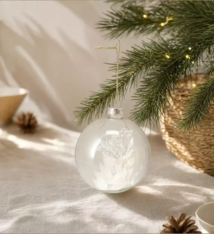 Home Deco and More Glass Floral Design Christmas, Model View