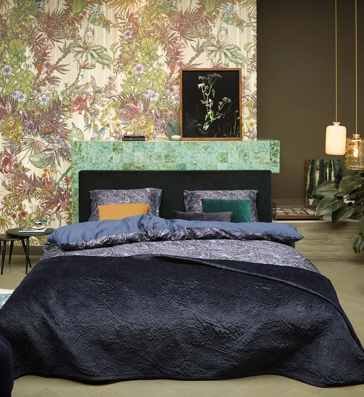 Mirre Cotton Satin Reversible Bed Set