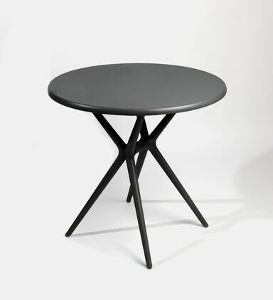 Nube Plastic Outdoor Table