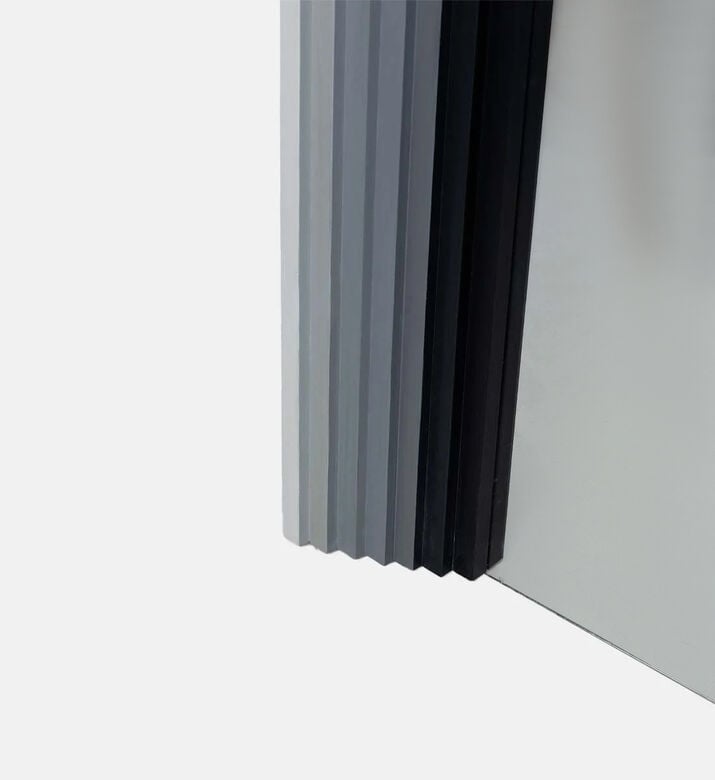 Home Deco and More Dorian Mango Wood Wall Mirror, Packshot View