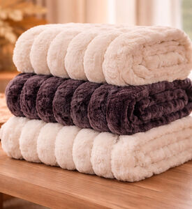 Home Deco and More Plaid Woven Throw Blanket, Black, Packshot View