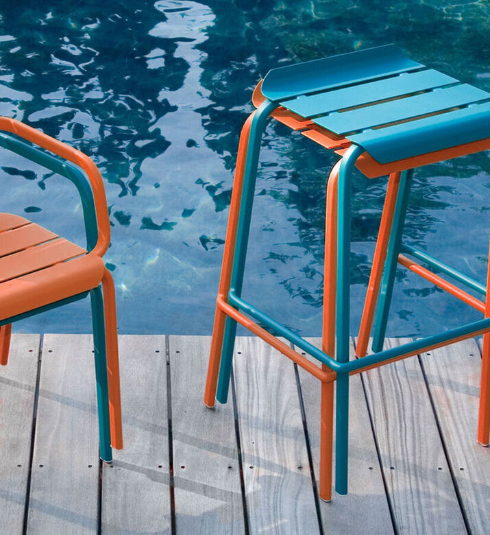 Alicante Aluminum Bar Stool