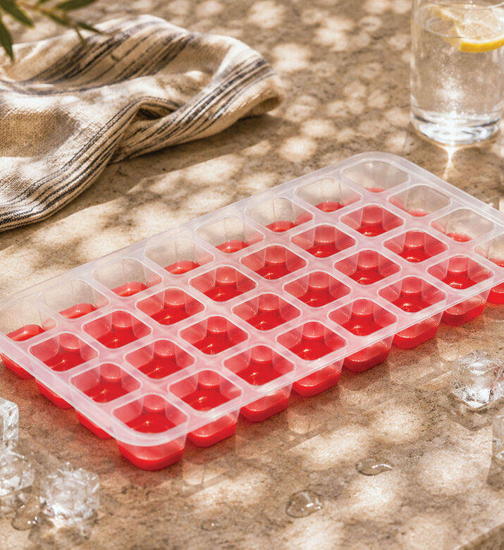 Excellent Houseware Flexible Ice Cube Maker, Red, Packshot View