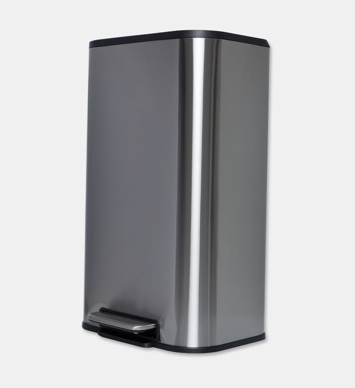 Home Deco and More Soft Close Fingerprint Proof Pedal Bin, Silver, 30-l, Packshot View