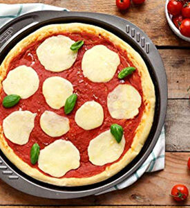Pyrex Asimetria Metal Easy-grip Pizza Pan, Packshot View