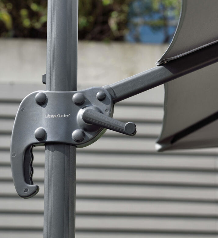 Amber Side Shade Parasol