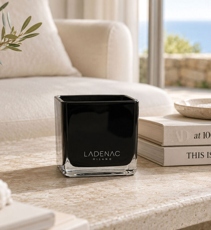Ladenac La Casa Sul Lago Scented Candle 50 Cl, Packshot View