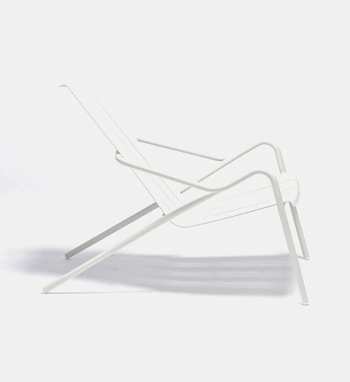 Ezeis Fleole Aluminum Low Chair, White, Packshot View