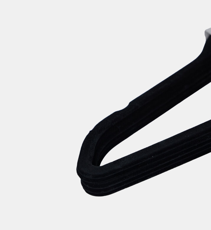 Home Deco and More Velvet Shirt Hangers 5-piece Set, Packshot View