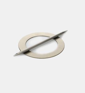 Golfino Brass-finish Round Iron Embrace, Packshot View