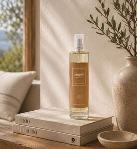 Muha Grape-and-fig Home Spray, Packshot View