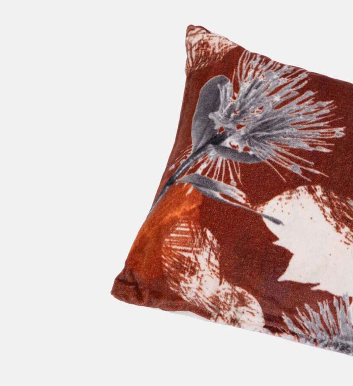 Home Deco and More Daisy Digital-print Filled And Vaccumed Cushion, Packshot View Home Deco and More Daisy Digital-print Filled And Vaccumed Cushion, Packshot View