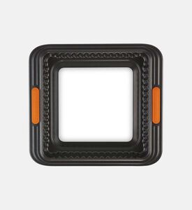 Le Creuset Square Fluted Tarte Tin, Black, 23-cm, Packshot View