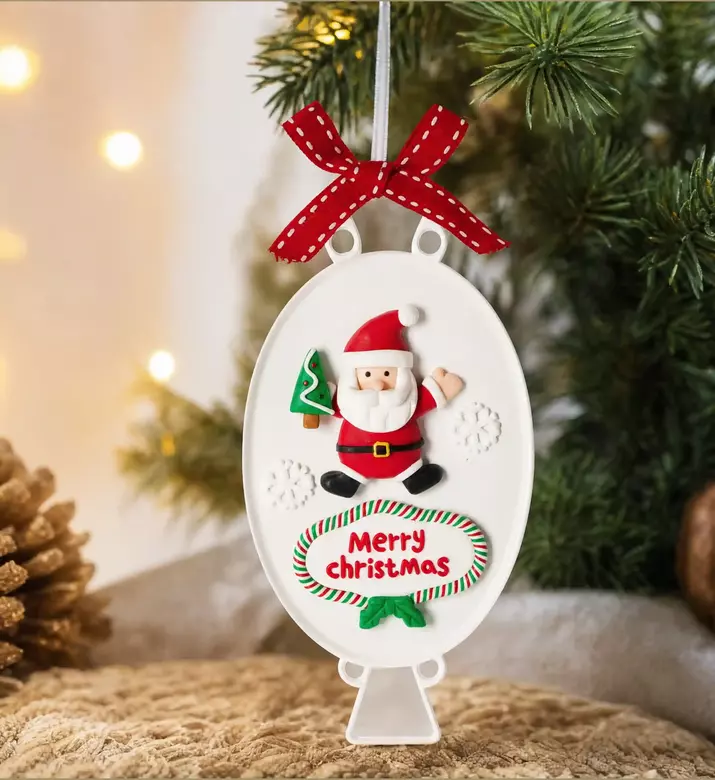 Home Deco and More Christmas Figurine Hanging, Model View