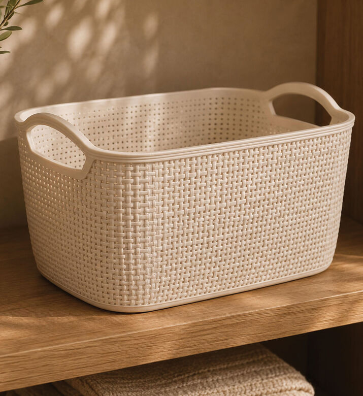 Home Deco and More Plastic Deep Rectangular-shaped Basket, Packshot View