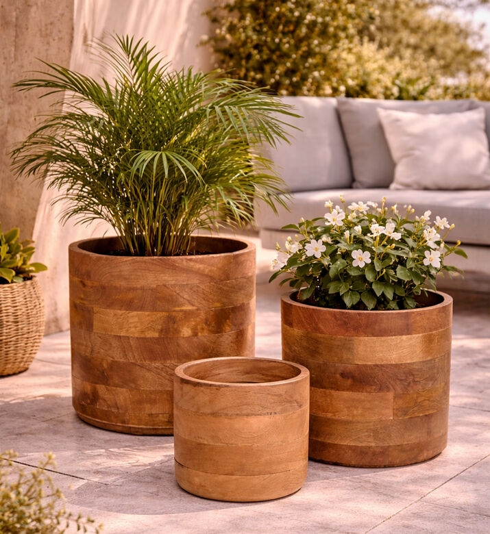Home Deco and More Mango Wood 3-piece Flowerpot Set, Packshot View