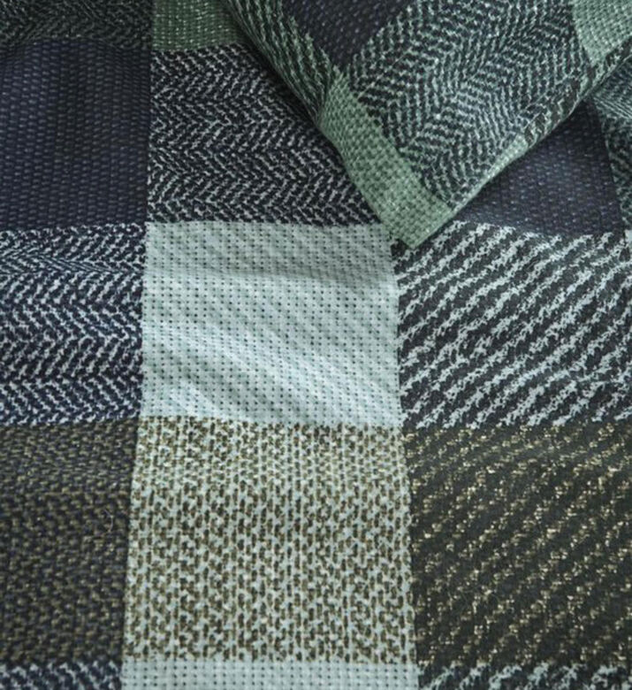 Barabara Hofmann Beckett Duvet Cover, Packshot View