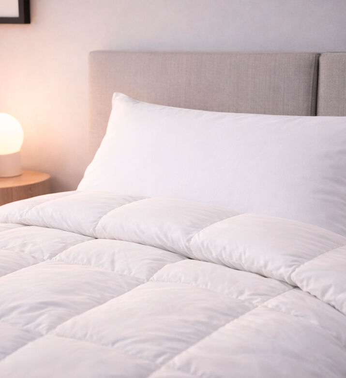 Home Deco and More Microfiber Cotton Sateen Comforter, White, 200x200-cm, Packshot View