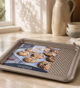 La Cucina Steel Cookie Sheet Baking Pan, Packshot View