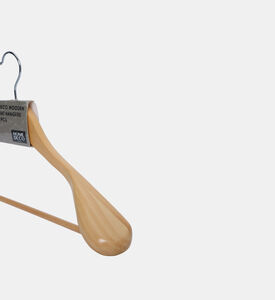 Home Deco and More Wooden Coat Hanger, Packshot View