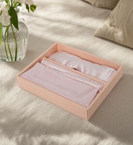 Home Deco and More Mulberry Silk Sleeping Set, Pink, Packshot View