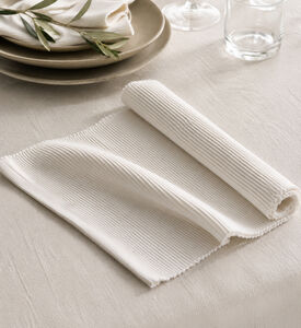 Home and Styling Cotton Rectangular Placemat, White, Packshot View