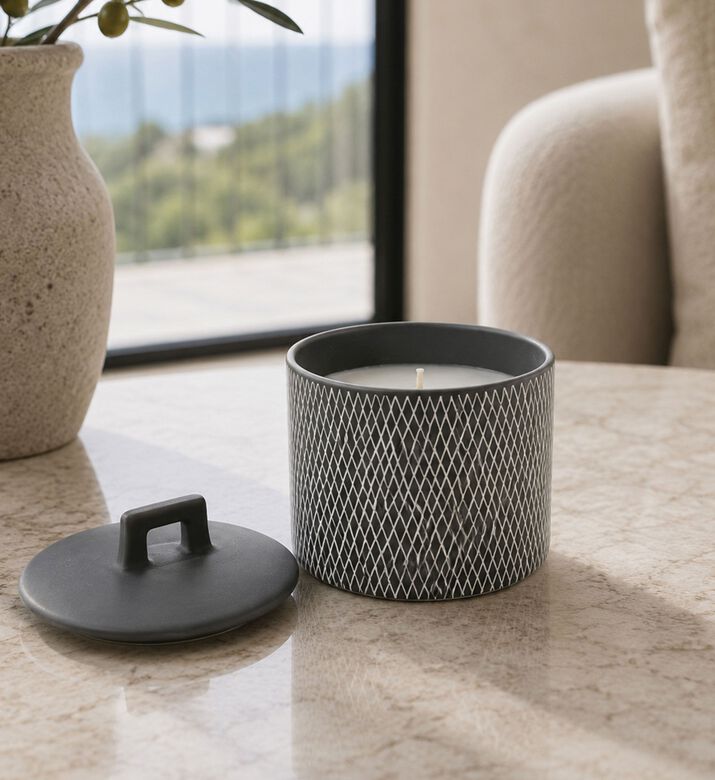 Ceramic Mat Pot Candle
