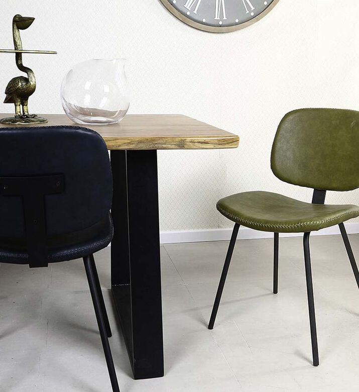 Wide Back Mappo Chair