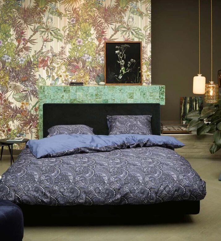 Mirre Cotton Satin Reversible Bed Set