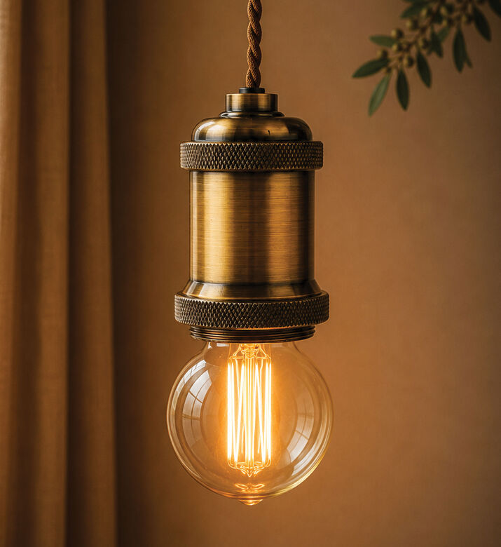 Girard Sudron E27 Steel Retro-gold Socket, Packshot View