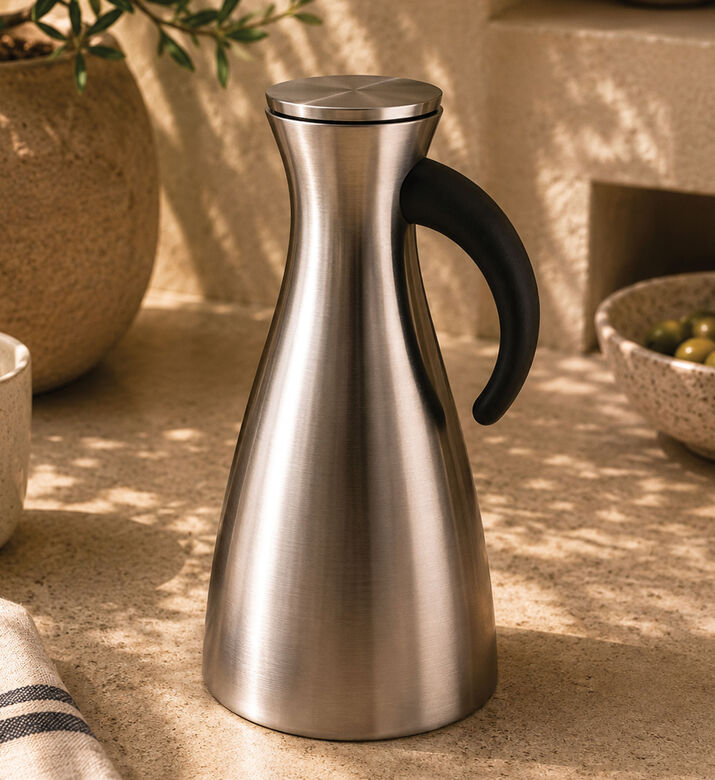Eva Solo Stainless Steel Vacuum Jug, Packshot View