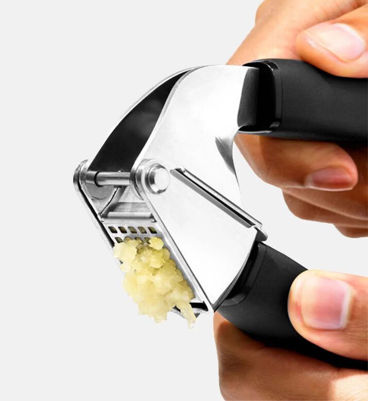 Oxo Good Grips Garlic Press, Packshot View