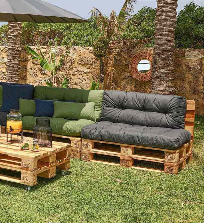 Outdoor Quilted Cushion