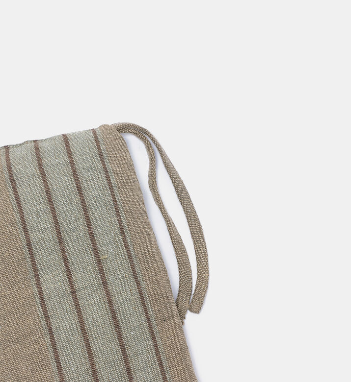 Haft Knife Edge Pillow