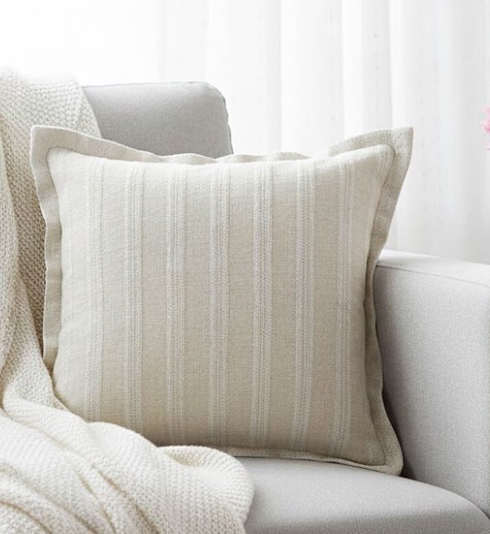 Home Deco and More Carpi Flange Two-tone Cushion, Off-white, Packshot View