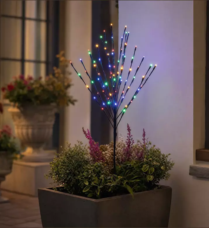 Home Deco and More Multicolored 80-led Tree-on-pick, Model View