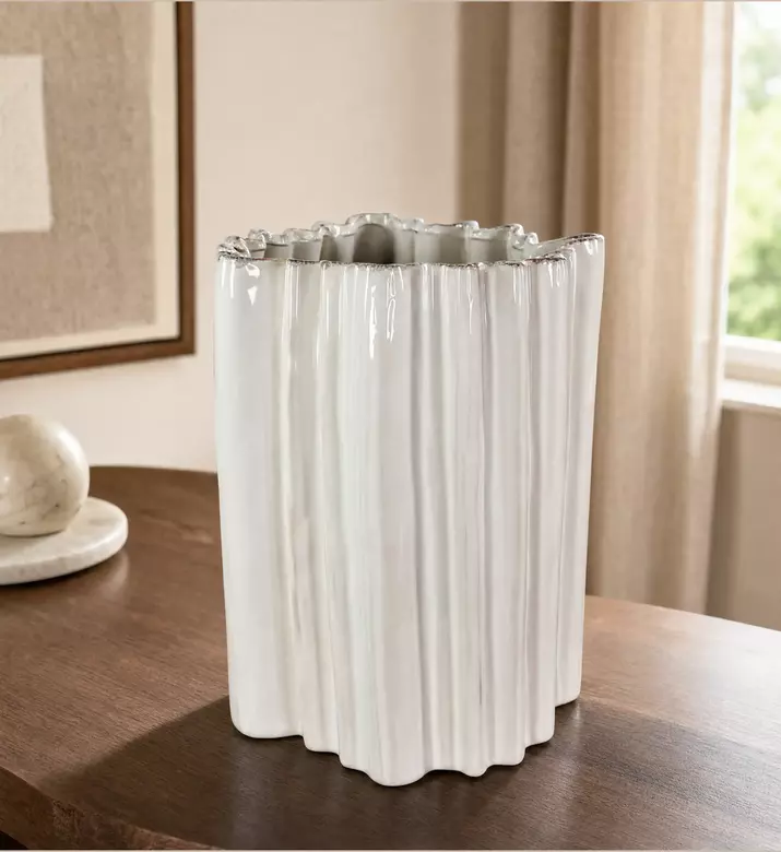 Shishi Ceramic Folded Horizontal Vase, White, 23x28x37cm, Model View