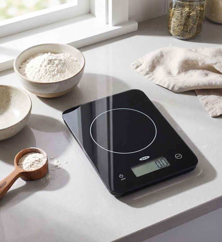 Oxo Good Grips Everyday Glass Food Scale, Packshot View
