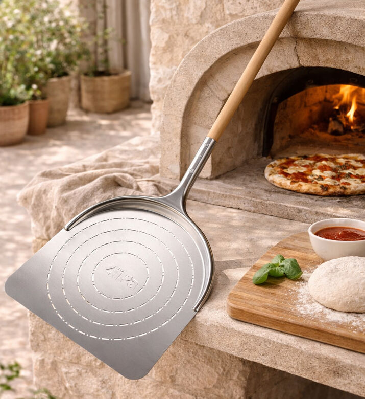 Ziipa Aquila Perforated Pizza Peel, Packshot View