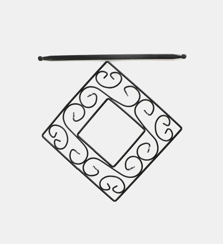 Egip To Iron Square Embrace