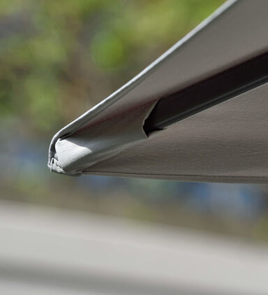 Amber Side Shade Parasol